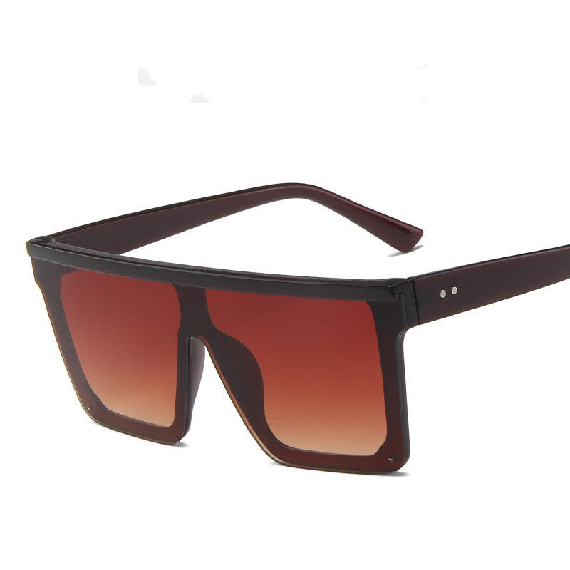 Gafas de Sol Retro con Detalle de Remache – Estilo Unisex