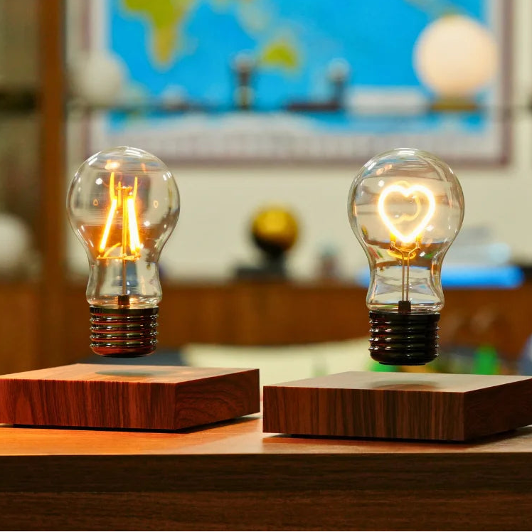 Lámpara de Bombilla LED Flotante con Levitación Magnética HCNT
