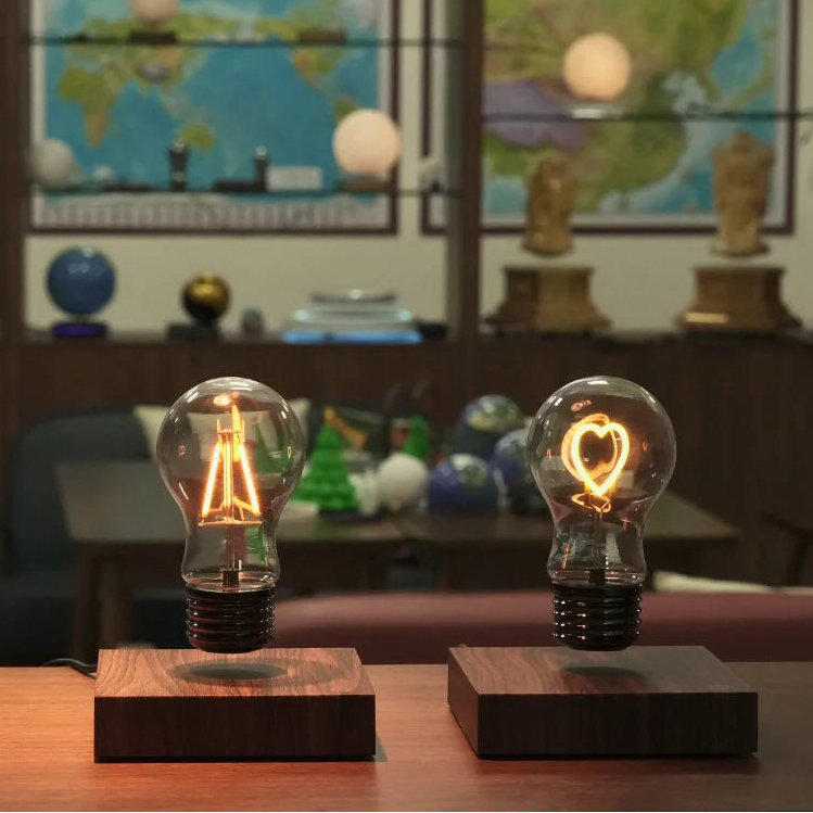Lámpara de Bombilla LED Flotante con Levitación Magnética HCNT
