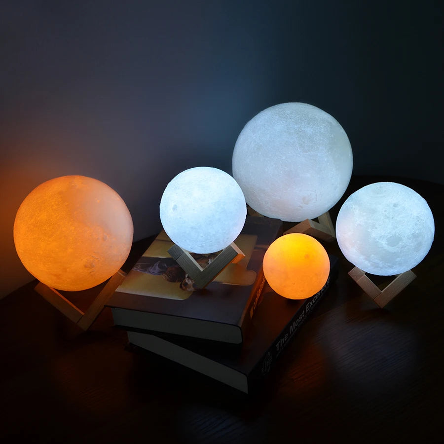 Lámpara de Luna 3D con Control Táctil – Recargable y Ajustable