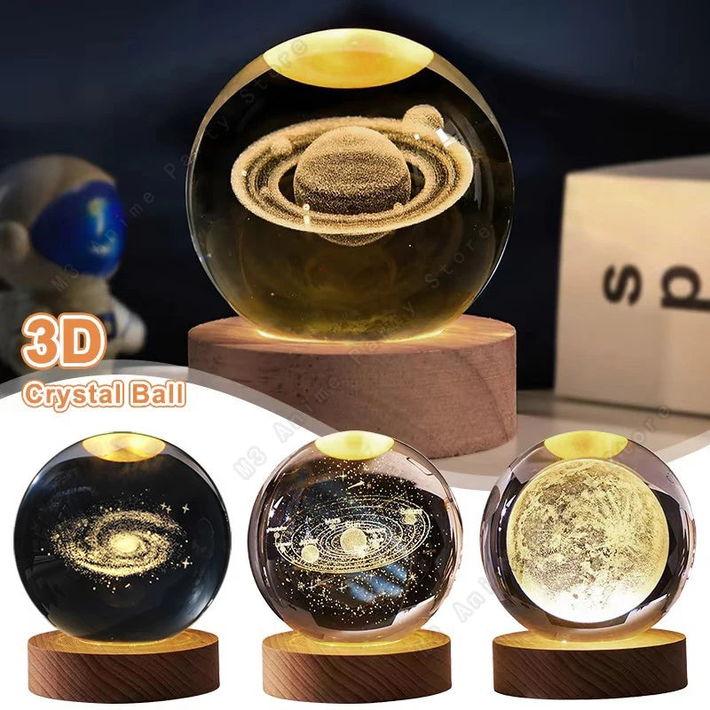 Lámpara de Noche de Bola de Cristal 3D con Base de Madera – Diseño Galaxia y Planetas