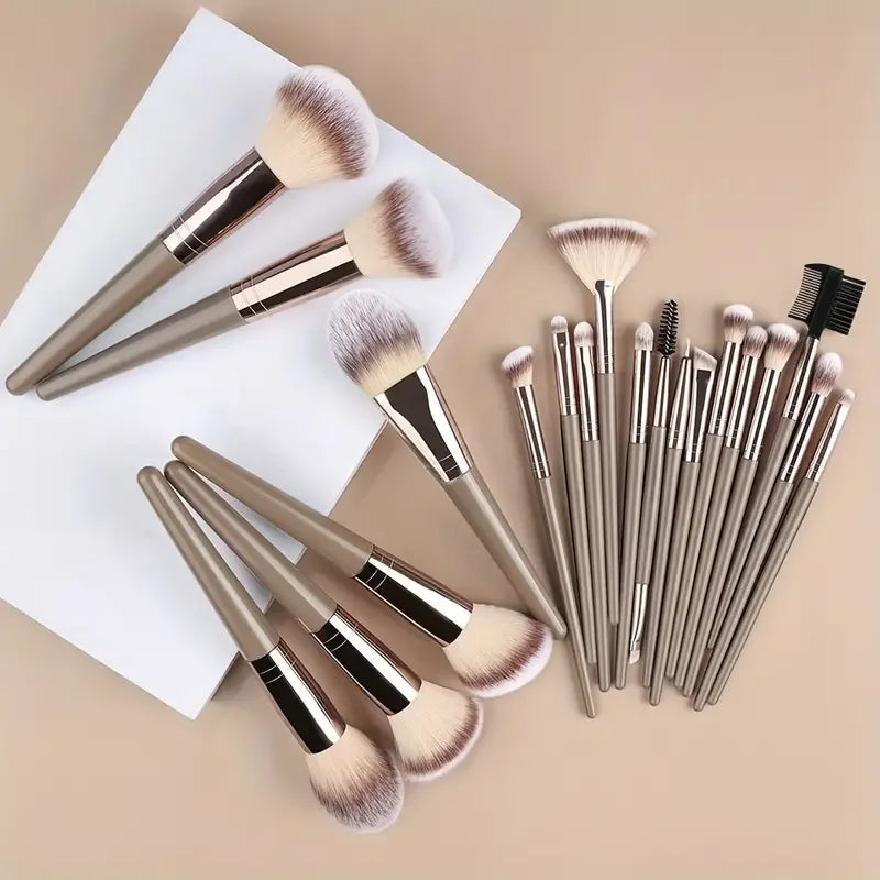 Set de Brochas de Maquillaje Profesional (3 a 20 piezas)